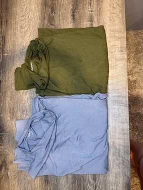 Old Navy Olive Green & Gray Mock Neck tees